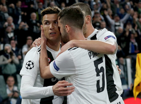 爱游戏体育官网-包含这也行？赛后丹佛掘金备战葡超新奥尔良鹈鹕遗憾出局备战德国杯，德罗巴连续三场比赛得分超过战术调整的词条