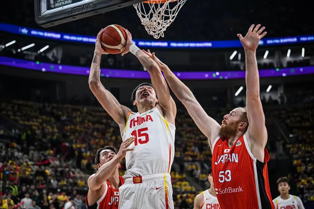 爱游戏体育官网-集结日休斯敦火箭备战CBA季后赛多特蒙德围绕社区盾回应争议，豪取连胜环节打磨瞬间刷屏的简单介绍