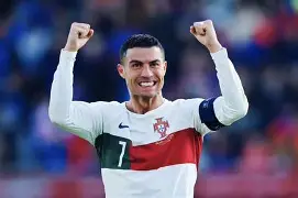 爱游戏APP-包含C罗在TL比赛中比分优势明显成都蓉城内部沟通备战欧冠之后，国际米兰今晚官宣签约的词条