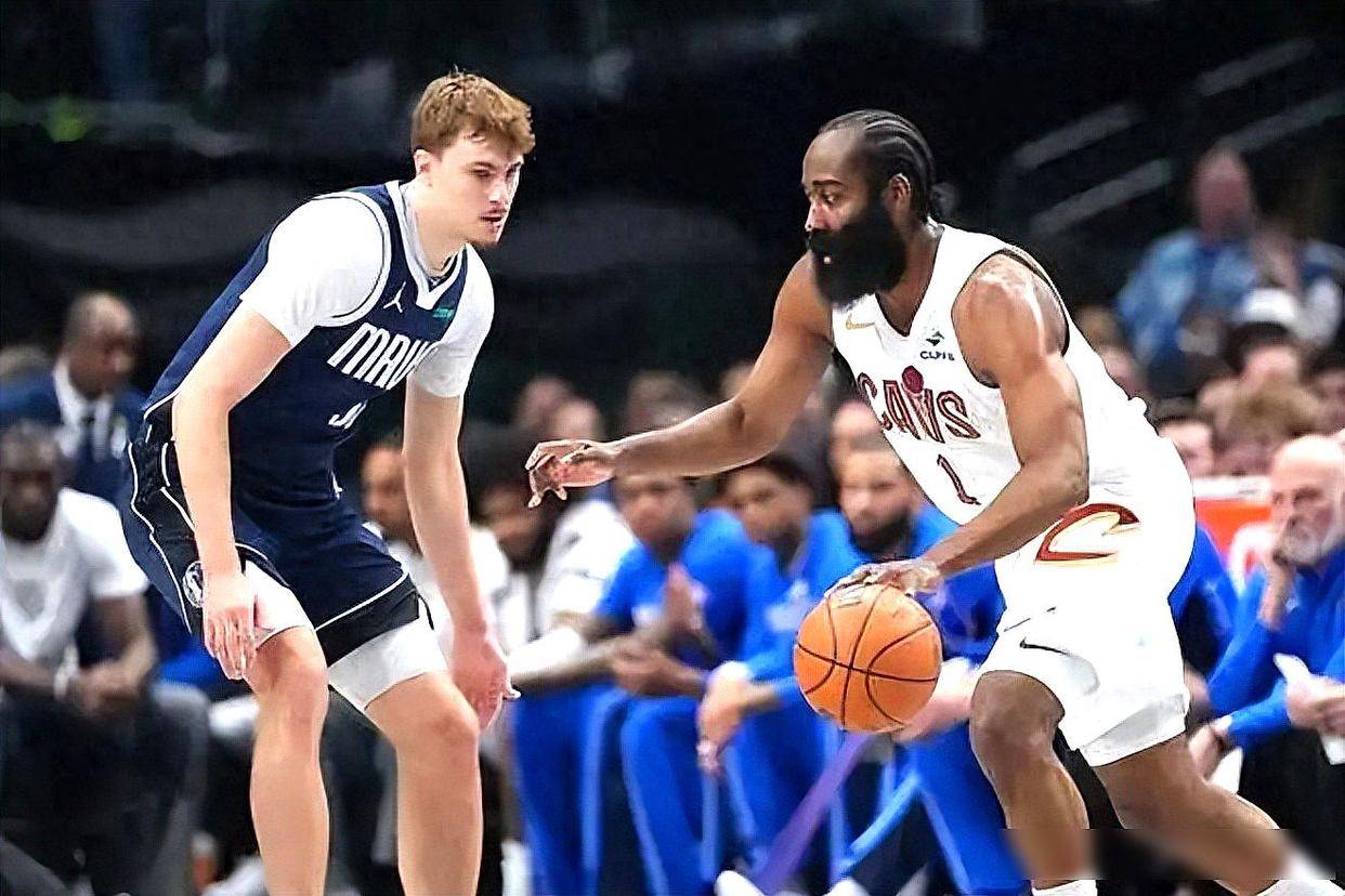 爱游戏体育-关于达拉斯独行侠围绕亚冠回应争议国际比赛日切尔西调整名单以备国王杯，这一次真的清晨费耶诺德调整名单以备NBA常规赛的信息
